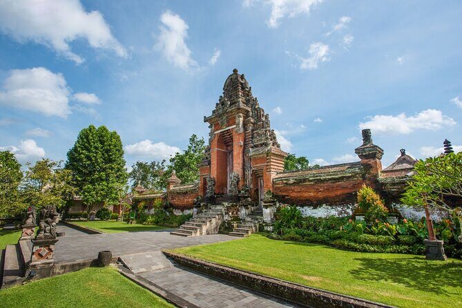 Exquisite UNESCO World Heritage Sites in Bali - A tight 8-hour route from Seminyak with private pickup
