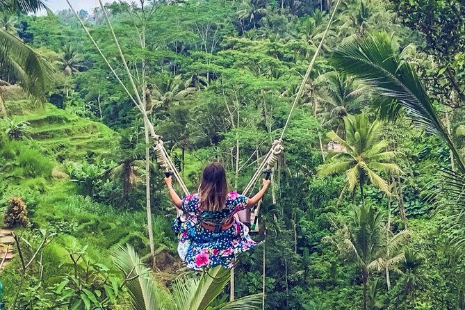 Fantastic Ubud Tour with Jungle Swing - Stop 1: Sacred Monkey Forest Sanctuary (Ubud Monkey Forest)