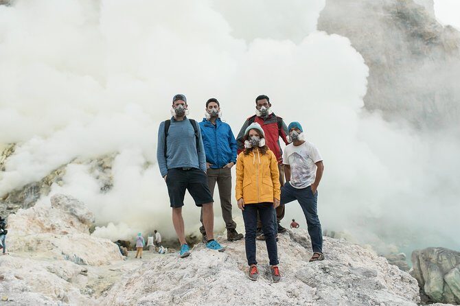 From Bali: 24-Hour Kawah Ijen Blue Flames, Dinner & Room - What happens at the Ijen Crater stop (blue fire, sulfur mining, and the acid lake)