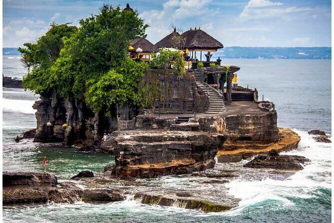 Full Day All Inclusive Tanah Lot and Uluwatu Sunset Tour - Lunch Between Culture Stops: Indonesian Food With Vegetarian Options