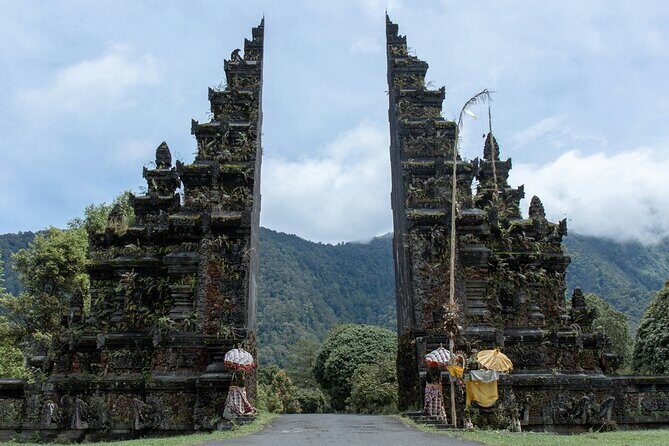 Full Day Bali North West Tour - Waterfall and Scenic Site - Stop 1: Banyumala Twin Waterfalls for a Big Start