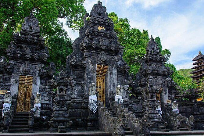 Full Day Private Tour East Bali Sightseeing - All Inclusive - Kusamba Traditional Salt Mining: seeing old-school work up close