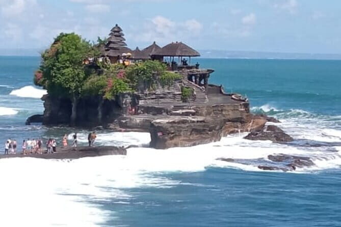Full Day Private Tour from Tegenungan Waterfall to Tanah Lot - Dewi’s Gold & Silver: souvenirs with a craft angle