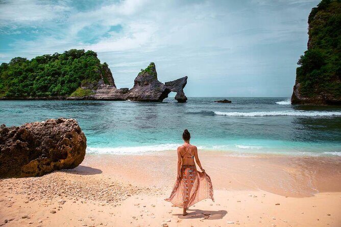 Full Day Private Tour to Nusa Penida Underground Temple from Bali - Giri Putri cave temple: spiritual, physical, and not for everyone