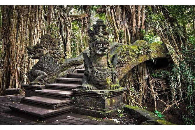 Full day Ubud and Tanah Lot tour - Transportation comfort and how the day actually runs