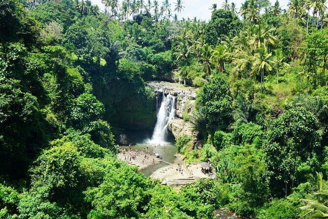 Full Day Ubud Tanah Lot Uluwatu All Inclusive Private Tour - The 6:00 am start: how to make a long day feel manageable