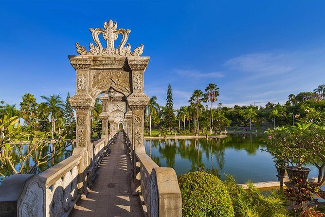 Gate Heaven of LEMPUYANG TEMPLE & East Bali Tours - East Bali in One Day: What the 8–9 Hours Feels Like