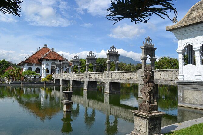 Gate of Heaven Tour With Guide : All-Inclusive Best Experience - Sidemen valley stop: short pause, strong payoff for photos