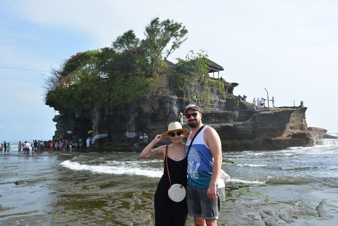 Half Day Bali Shopping Art Village Private Tour - Ubud Lunch Break: A Set Indonesian Meal With Vegetarian Choice