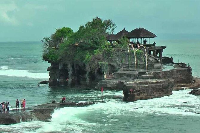 Half Day Tour: Tanah Lot Sunset & Taman Ayun Temple Included Entrance Ticket - Why Taman Ayun and Tanah Lot is a smart sunset pairing