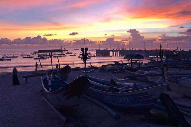 Half Day Uluwatu Temple Sunset, Kecak Dance and Seafood Dinner - Who this half-day sunset plan suits best