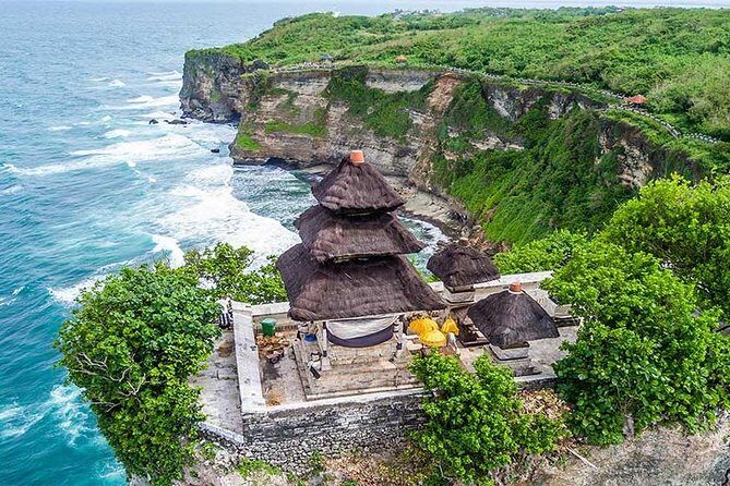 Halfday Tour:Uluwatu Temple,Kecak Dance and Dinner Jimbaran Beach with Transport - Who This Tour Fits Best (and Who Might Skip It)