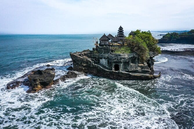 Heaven Gate, Tirtagangga and Tukad Cepung Waterfall - All Inclusive - The 8–10 hour day from Ubud: why pacing matters