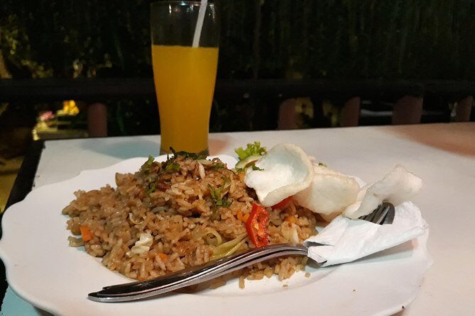 Ijen Crater Private Guided Trekking Tour From Bali - East Java Rest Stop: Dinner and a Real Chance to Regroup