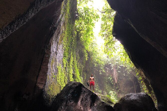 Instagram Tour Popular Spot in Bali - Private & All-inclusive - Tukad Cepung Waterfall: the cave walk and the sunlight effect