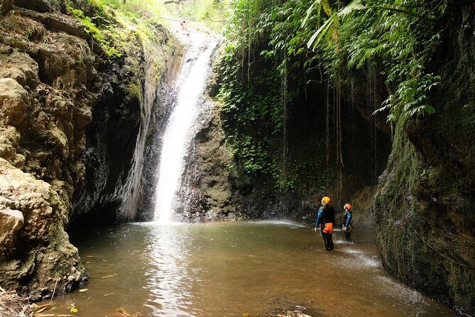 Intermediate canyoning tour in Bali " Maboya Canyon " - Weather and cancellations: plan for the water mood