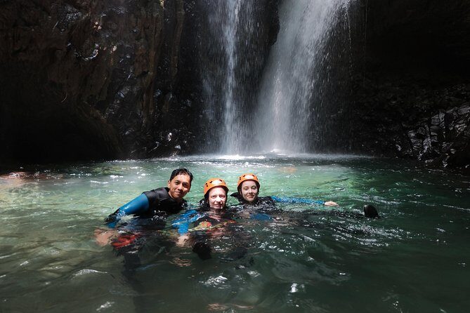 Intermediate canyoning tour in Bali " Maboya Canyon " - The all-day schedule: what happens from pickup to drop-off