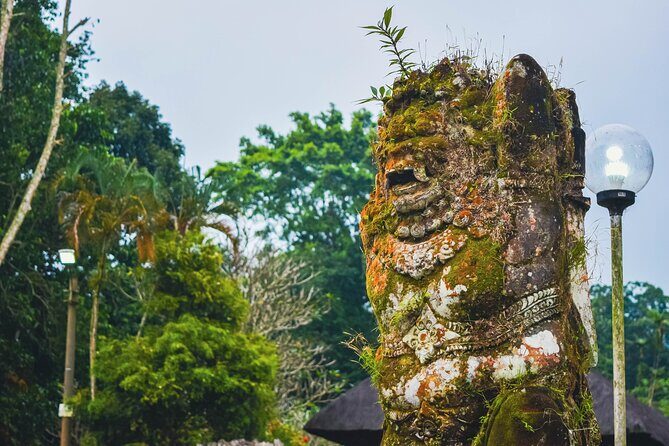 Jatiluwih Batukaru Mountain Nature's Best Tour - Stop 3: Luhur Batukaru Temple in the forest