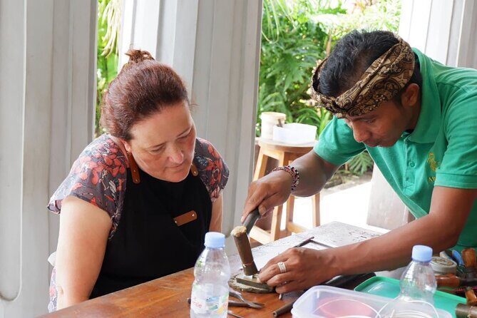 Jewelery Making Class with Own Design - The instructors and teaching style: patient, practical, and focused