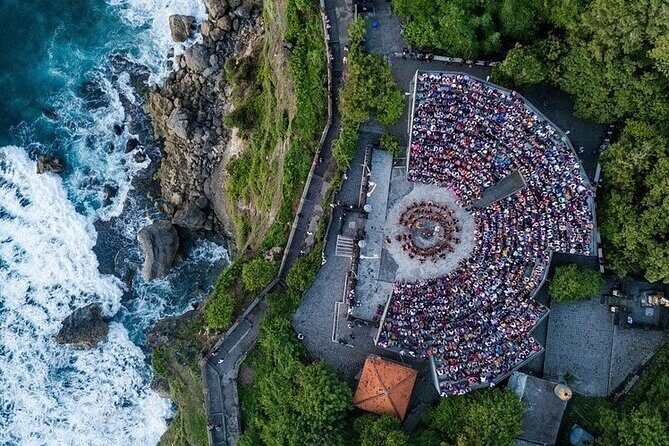 Kecak Fire Dance and Sunset at Uluwatu Temple All Inclusive - The Kecak Fire Dance: seats, timing, and how the show lands