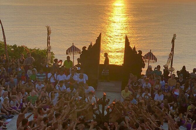 Kecak Fire Dance and Uluwatu Temple with Private Car Service - Why a 3:00 pm private run works for Uluwatu sunset shows