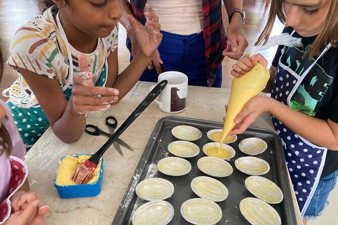 Kerobokan Pastry Class for Kids and Families - What you bake in 90 minutes: tarts, cookies, cupcakes, and the steps behind them
