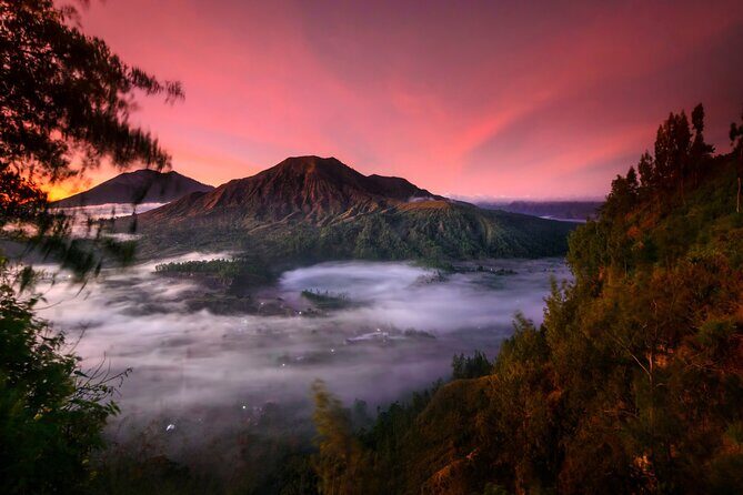 Kintamani Black Lava Sunrise Jeep Adventure with Temple in Bali - Tirta Empul Temple: sacred springs with a real setting