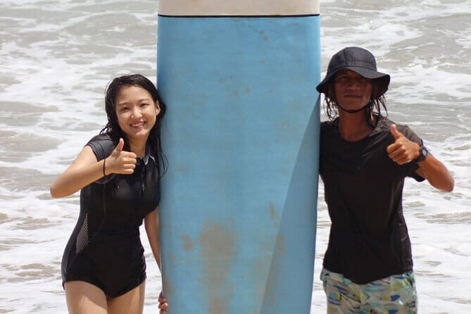 Kuta Beach Bali, 1 on 1 Surfing Lesson Orange Surf Bali - Safety briefing: it’s not paperwork, it’s your setup