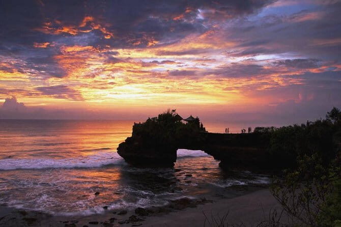 Kuta Half Day Tour - Discovery Shopping Mall by the sea: a comfortable break with real local-friendly shopping