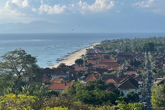 Lembongan Electric Bike tour - Stop 2: Gala-Gala Underground House and a local underground space