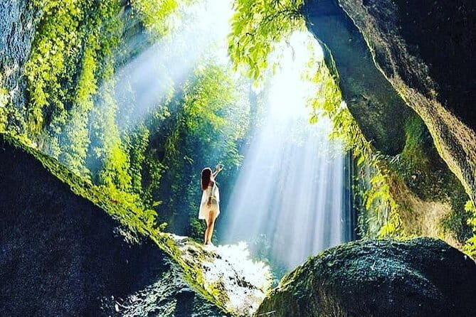 Lempuyang Gate of Heaven and Tukad Cepung Waterfall - Tukad Cepung Waterfall: A Moderately Challenging Hike With Big Reward