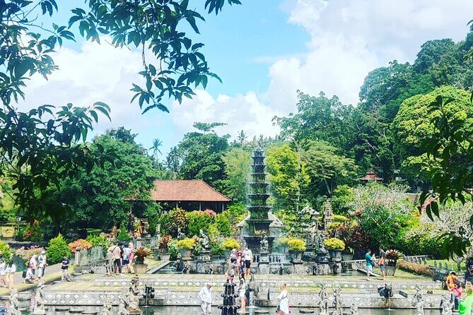 Lempuyang Gate of Heaven, Tirta gangga & tukad cepung waterfall - Private driver value: how you get better pacing and photos