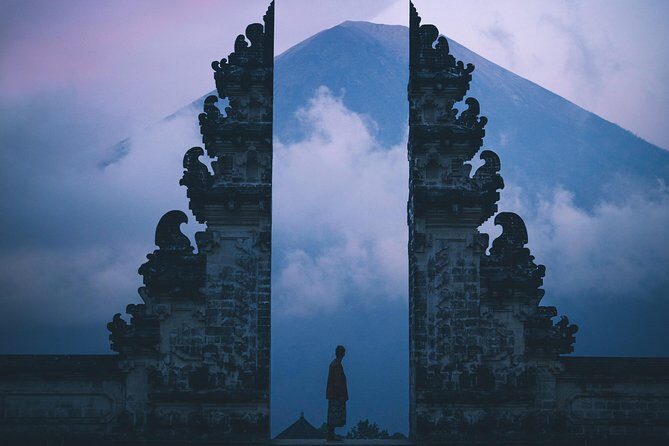 Lempuyang Gates of Heaven, Tirta Gangga Temple Swim & Jungle Waterfalls - Why Lempuyang’s Gates of Heaven Works Better With Fewer People
