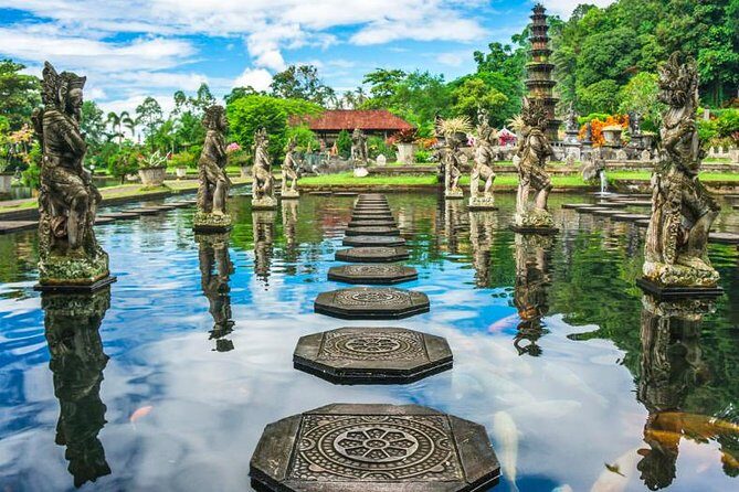 Lempuyang Gates of Heaven, Tirta Gangga Temple Swim & Jungle Waterfalls - Tibumana Waterfall: A Cooling Finish Before the Long Ride Back