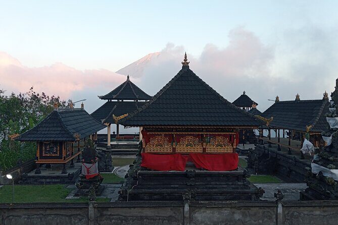 Lempuyang Temple Gate Heaven Tirta Gangga Private Guided Tour - How the pickup, private transport, and guide support actually helps