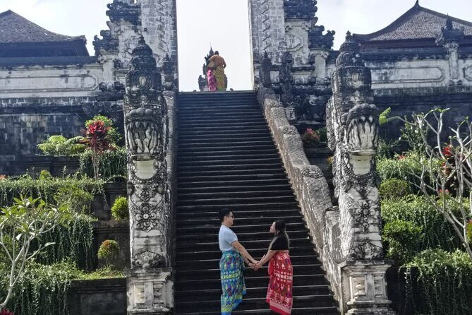 Lempuyang Temple Gate Heaven Tirta Gangga Private Guided Tour - Tirta Gangga: royal water garden calm in about one hour