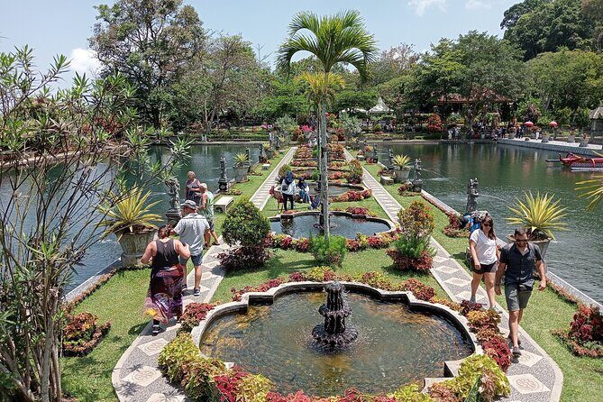 Lempuyang Temple Gate Heaven Tirta Gangga Private Guided Tour - Your guide matters: the culture talk that turns photos into context