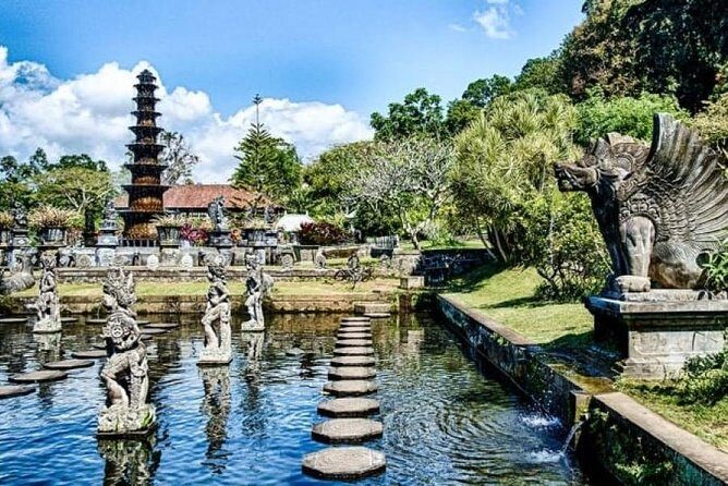 Lempuyang Temple Tour With Lunch and Pick Up - The Water Palace and White Sand Beach Stretch: Less Temple, More Reset