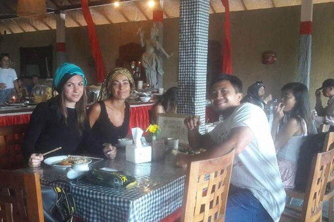 Magic Of Ubud Temple Swing And Waterfall Private Guided Tour - Tampaksiring tea and welcome drink: a calmer pause mid-day