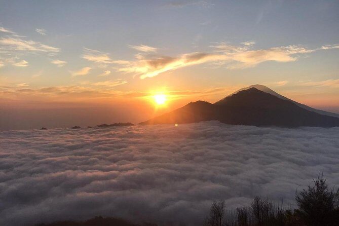 Magical Sunrise Trekking at Mount Batur - Hotel Pickup and the Night Drive From Ubud to Kintamani