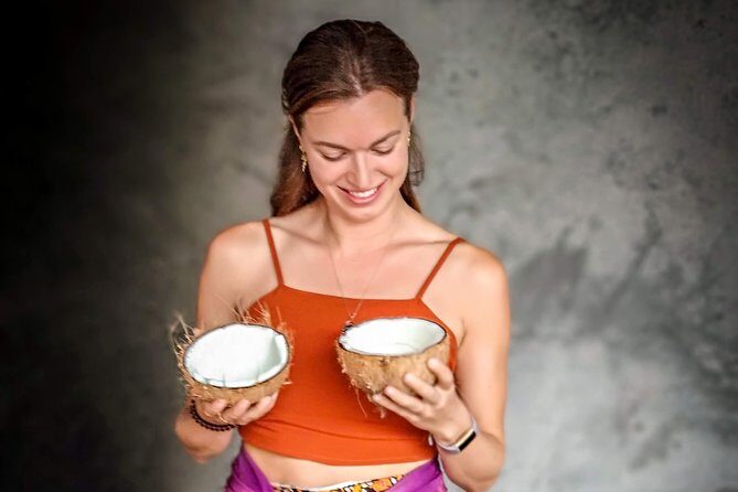 Make Traditional Bali Coconut Oil with a Balinese Family - The Coconut Scrub Massage and Herbal Tea Break
