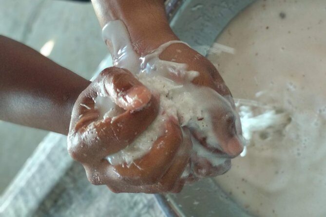 Make Traditional Bali Coconut Oil with a Balinese Family - Add-On Option: The Silversmithing Class for an Extra Souvenir
