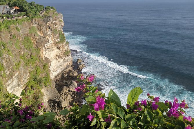 Melasti Beach, Padangpadang Beach, Uluwatu Sunset Kecak and Jimbaran Dinner - Melasti Beach at Ungasan: Sun Time With an Easy Start