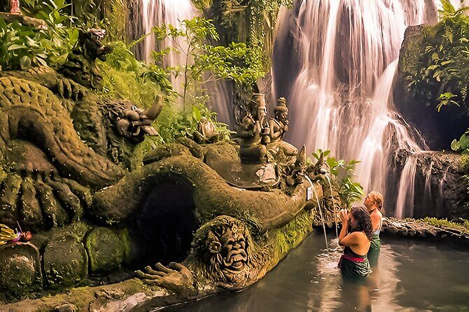 Melukat - The Purification Ceremony at Tirta Empul Temple - How the full Ubud day works in real life (10 hours, pickup, and breathing room)