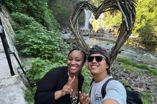 Monkey Forest, Temple, Waterfall and Rice Terrace in Ubud Tour - Tegenungan Waterfall: The Easy Walk to Big Jungle Views
