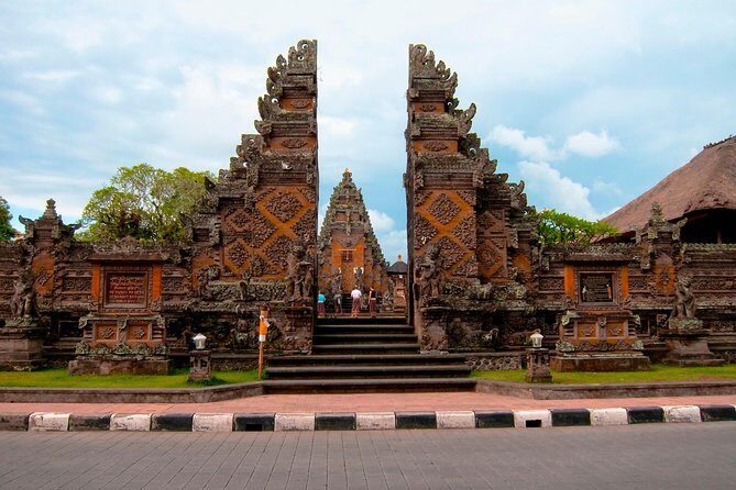 Monkey Forest, Ubud, Waterfall and Rice Terrace - Ubud Art Market Plus Celuk Village for Craft Shopping