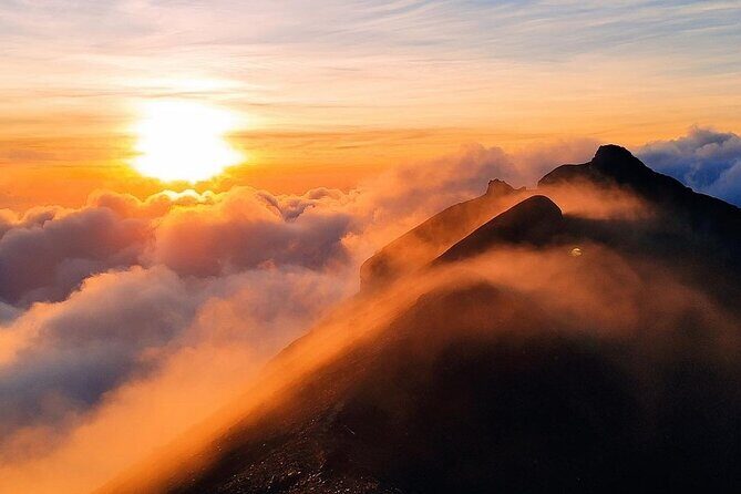 Mount Agung Sunrise Trekking with Local Guide - Photo Breaks and the Summit Moment You Came For