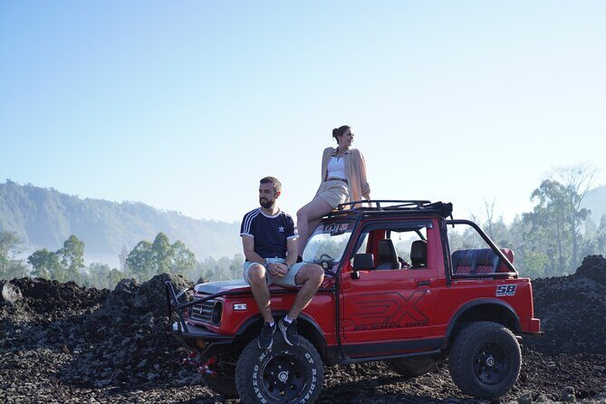 Mount Batur 4WD Jeep, Breakfast and Hot Spring All Inclusive - Breakfast on the Mountain: Fuel for the Cold-to-Warm Switch