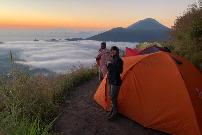 Mount Batur Camping Tour with Sunset and Sunrise Experience - Dinner at the summit and the rhythm of star time