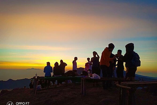 Mount Batur Guide and Natural Hot Spring - Group Size and Atmosphere: What “Max 100” Means for Your Day